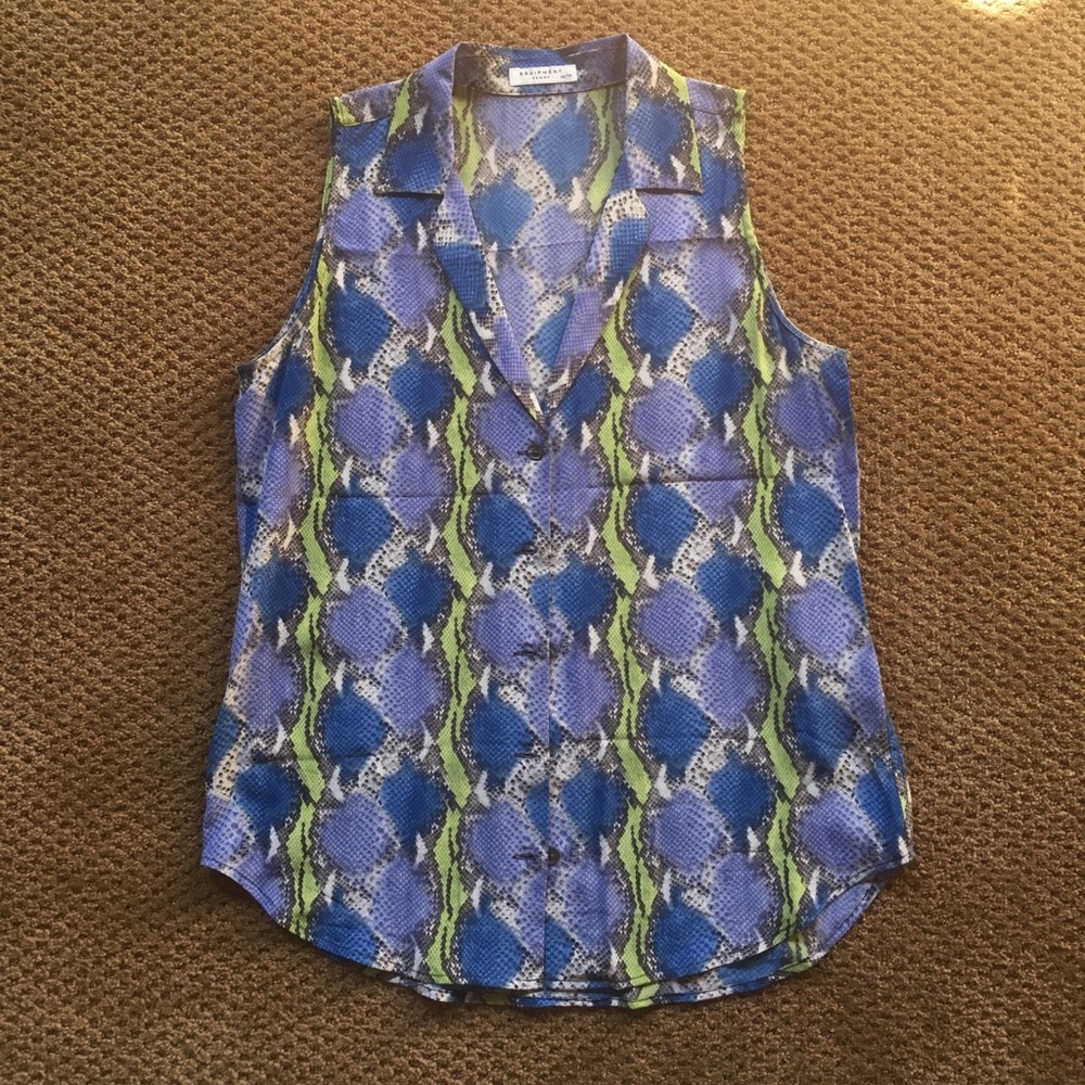 Equipment silk sleeveless button up, XS